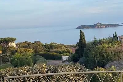 Image de Haut de villa à 150m de la fameuse Baie de Pinarello