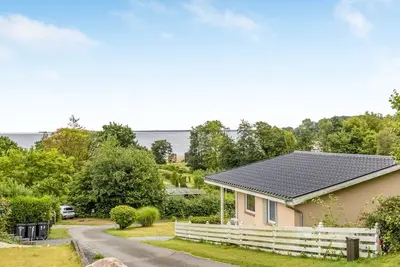 Image de \"Kalevi\" - 150m from the sea by Interhome