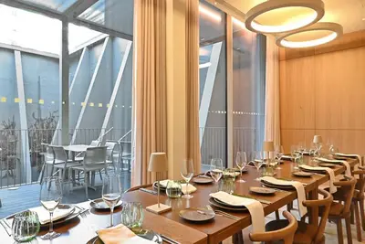 Image de Entertainment Destination l Rooftop Scenery & Pool, Centrally Located