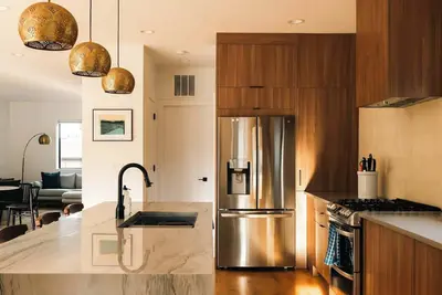 Image de Colorful Sunnyside Escape - Walk to Dining & Parks