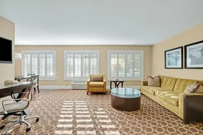 Image de Tranquil Retreat Near Ferry & Muir Woods | Outdoor Pool | Parking | Bbq Area