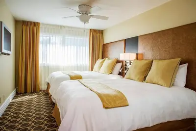 Image de Modern Family Suite w/ Kitchen | Play Area | Free Parking | Outdoor Pool