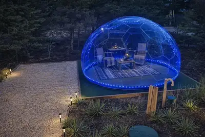 Image de New! Beach Plum Manor 4 Bed 2 Bath with Stargazing Dome Home across from Beach