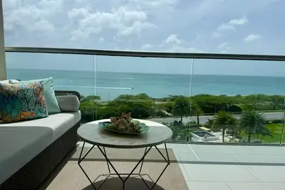 Image de Aruba Condo Ideally Located Eagle & Palm Beach with Direct Ocean / Sunset Views