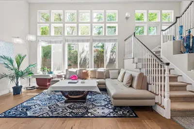 Image de Super Stunning House with Free parking Santa Clara