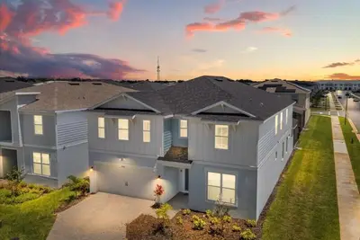 Image de 10 Bedrooms/ 8 Bathrooms/ Windsor Cay (15922cc)