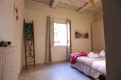 Image de Cozy central apartment 5 minutes from the Station and 500 mt from the Cathedral