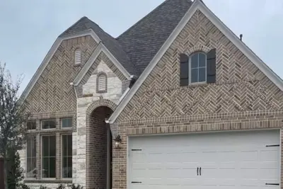 Image de Luxury 3-bedroom home with lake trails &fitness &open space in tranquil Manvel.