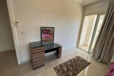 Image de Sunny 3-Bedroom Apartment - Families Only