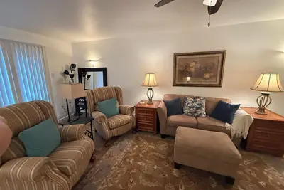 Image de Spacious and Convenient townhome in Metairie