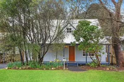 Image de Bunyip Cottage \nEscape to Bunyip Cottage - Your Cozy Blue Mountains Getaway