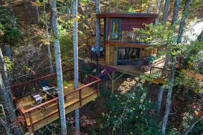 Image de The Mēos Treehouse - 18 min from Highlands