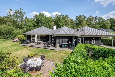 Image de \"Jyrki\" - 100m from the sea by Interhome