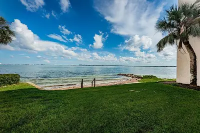 Image de La Puerta 'Happiness' is a Day at the Beach