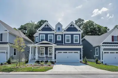 Image de Beautiful New Construction Home! 23736 Brickwalk Drive