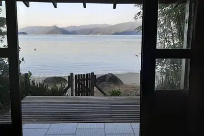 Image de Delightful house on land with 5 beaches! Feet in the sand and peace!