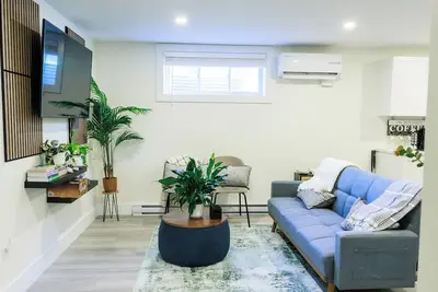 Image de Elegant Modern Loft in Prestigious Fairways
