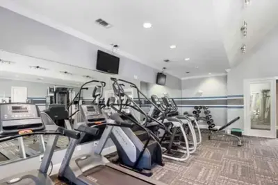 Image de Upscale 1br Suite Mins to Downtown Raleigh!