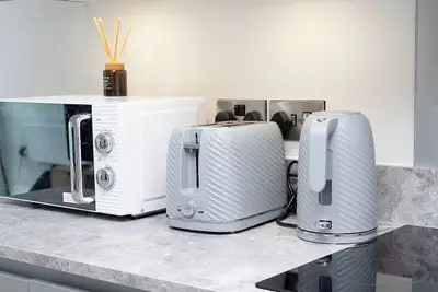 Image de Luxe Apartment in M1 | Pool, Gym & Spa