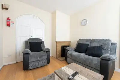 Image de 3 bedroom House, Near O2 Greenwich, Contractor and Family Friendly!