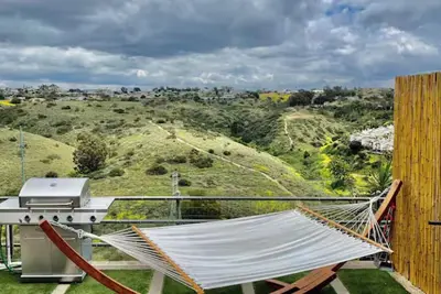 Image de Vip Couples retreat, very romantic get away with a Private Deck and Jacuzzi