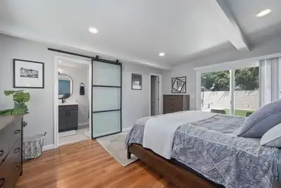 Image de 4-bedroom 3 bathroom cozy home in Anaheim