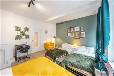 Image de Luminous Suite In Brussels - Elegant Design