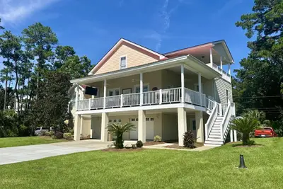 Image de Peaceful Creekside Home Near Historic Savannah & Beach