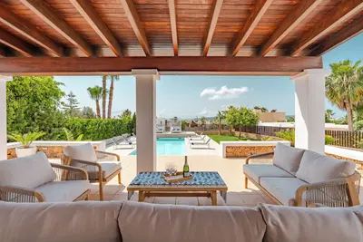 Image de Stunning villa with fabulous views 5 minutes from the airport and Ibiza Town