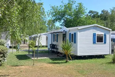 Image de Mobil home pour 6 personnes avec terrasse