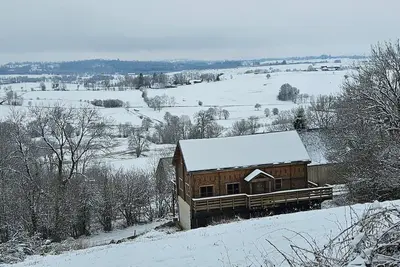 Image de Chalet des Fouilloux, spacieux, paisible, en pleine nature avec vue panoramique.