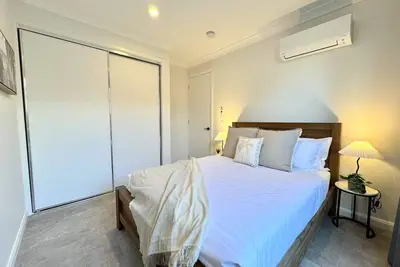 Image de 5 mins' Walk to Sunnybank Market Square|2b2b luxe retreat