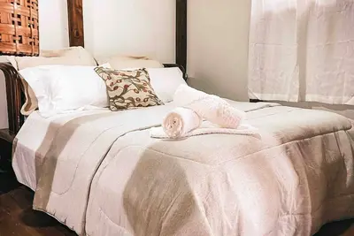 Image de Incredible and cozy Chalet in Praia do Rosa, very close to the beach and city center.