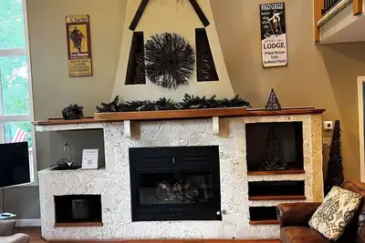 Image de Close to Slopes; Amazing Views of the Mountain; Family Friendly