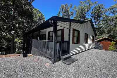 Image de Spacious 5 bedroom house close to down town Ellijay