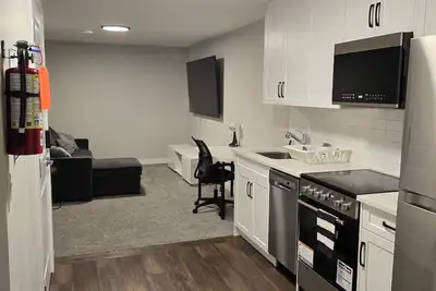 Image de Charming 2-bedroom guest suite in Calgary.