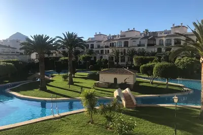 Image de The island of Jávea: the perfect balance between beaches & pool