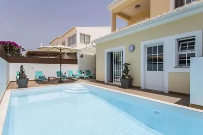 Image de Charming Portuguese Villa | 4 Bedrooms | Villa Tucan | Private Pool & Short.