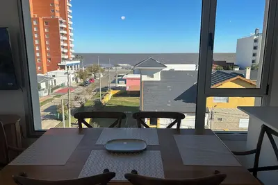 Image de Ocean view and Cerros! 2 bathrooms, double and new apt! (Suitable for pets)