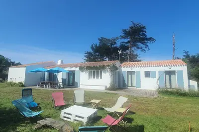 Image de Côte Sauvage - Maison terrain 2 000 M² - 5 Chambres 12 couchages-200 M de la mer