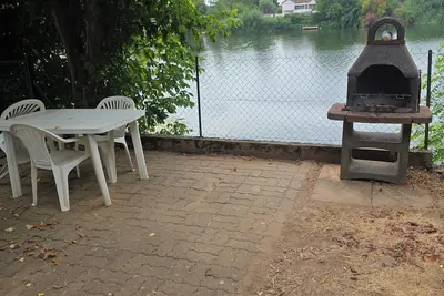 Image de Bord de rivière t3 avec jardin