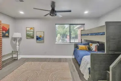 Image de Luxury Ranch: Pool, Wineries, Orchards and Animals