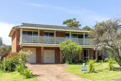 Image de Manyana Beach Getaway – 300m to the beach