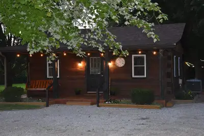 Image de Sleeps 4, Rustic, Secluded