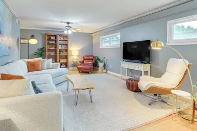 Image de Ranch-Style Home w/ Patio & Yard in Dallas Area