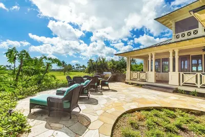 Image de Elevated Island Elegance in Kukui'ula - A Refined Retreat in Poipu