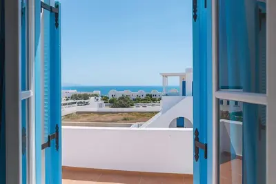 Image de Kamari Open View - Sea Escape in Santorini