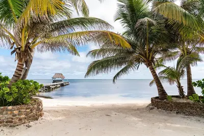 Image de V1 - Villa Esplanade: On The Beach Luxury Stay