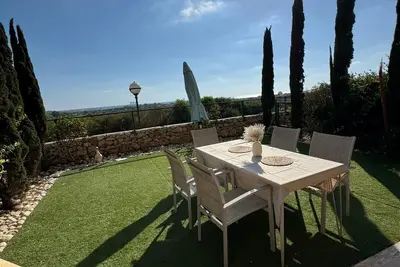 Image de Spacious 6-bedroom apartment in serene Caesarea with fitness room, Ac, pool