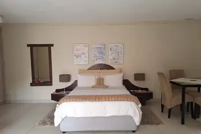 Image de Cosy Coastal Escape - Quiet Hideaway 7 minutes from the Sea